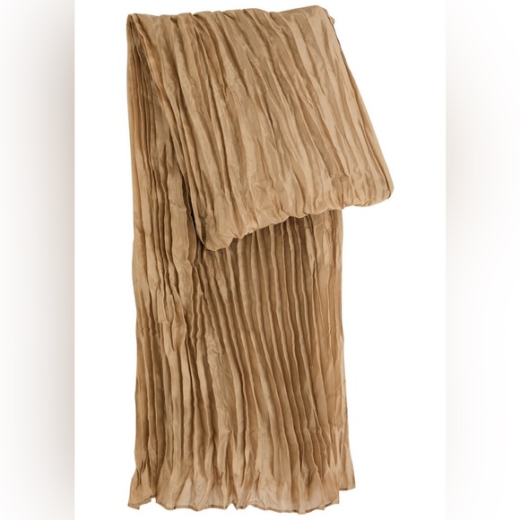NWT Eileen Fisher Whisper Pleated 100% Organic Silk Scarf Beige One Size - Picture 2 of 9